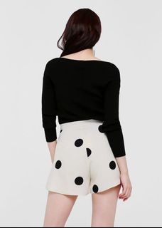 (Category: ) located in . Submitted by maoshucloset (Listing ID 1146752115, Image 1). Description: .