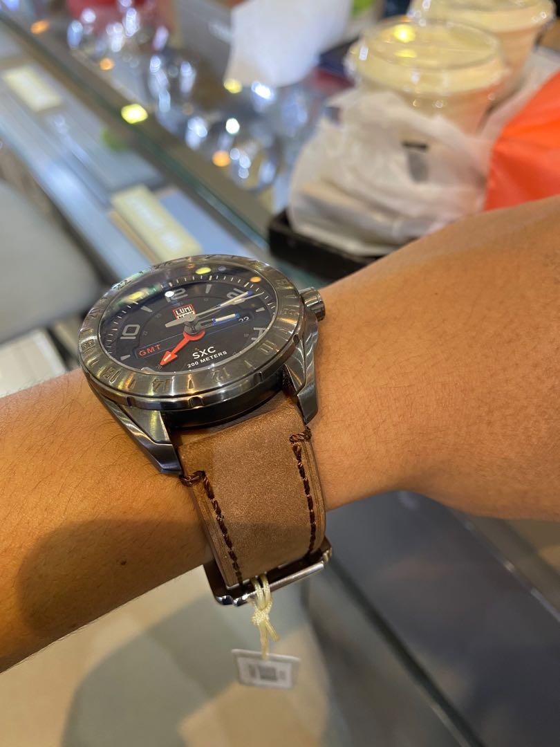 Luminox 5121 deals
