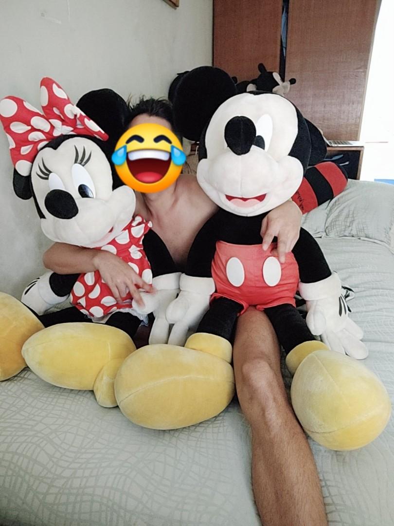 Mickey And Minnie Stuffed toys (Category: Plushies & Soft Toys) located in Manila. Submitted by goodfrey25 (Listing ID 1146777670, Image 2). Description: Mickey and Minnie from japan. Originally from Tokyo Disneyland Malaki po siya and mabigat.. 😅 3000 po dalawa na sila 😇😇😇.
