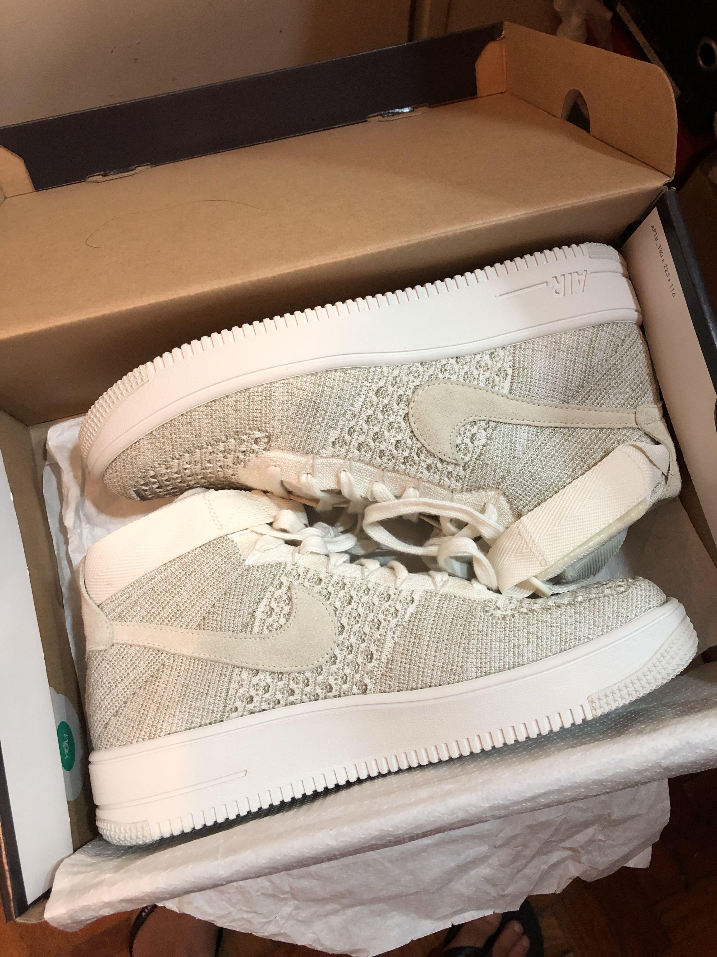 Nike air force 1 ultra flyknit mid sail top