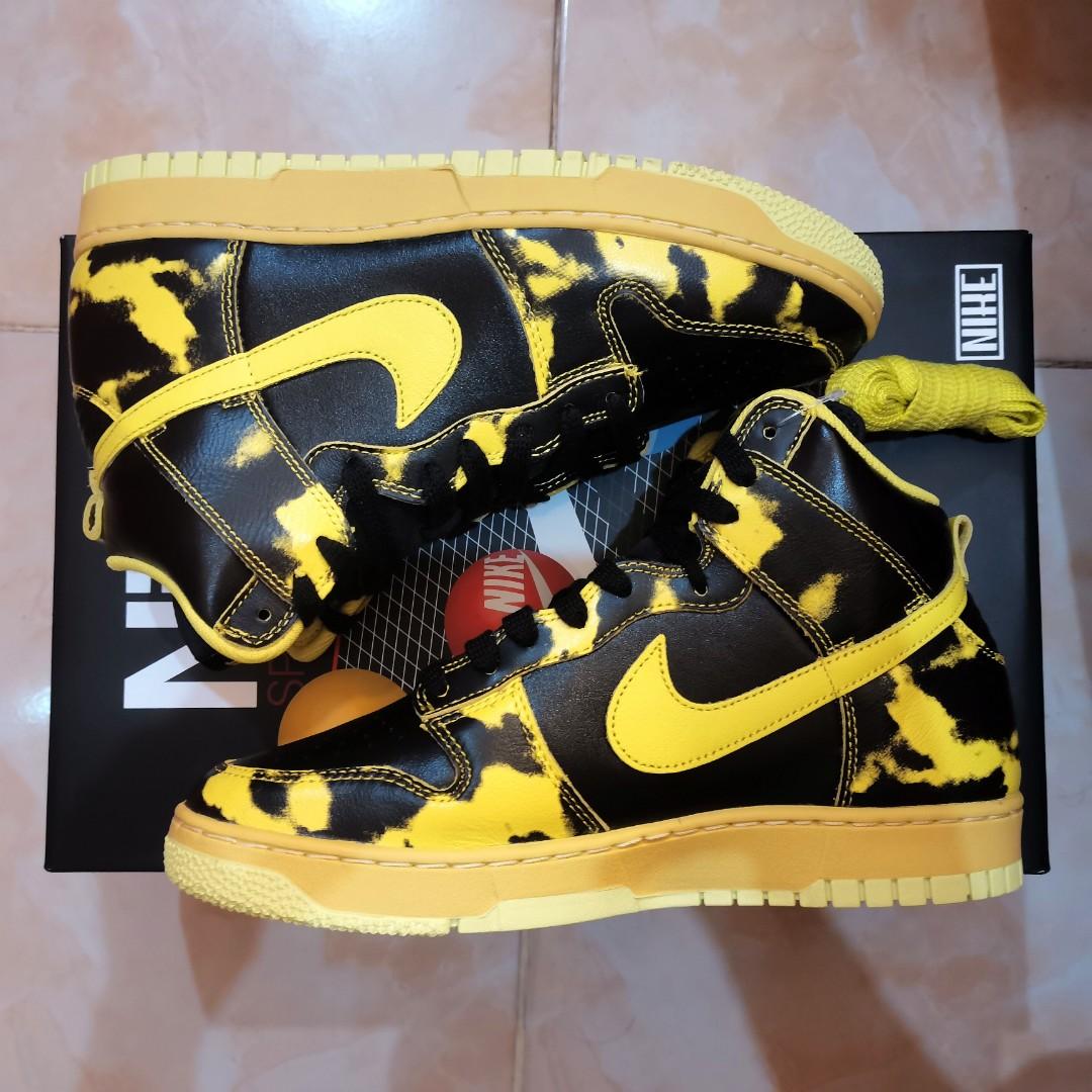 yellow nike dunk high