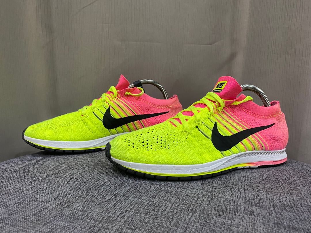 NIKE RACING ZOOM FLYKNIT STREAK Men s Fashion Footwear Sneakers