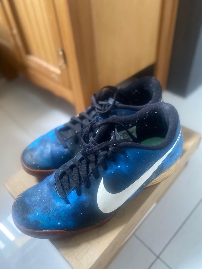 Nike shoes (Category: Sneakers) located in Quezon City. Submitted by jujoo (Listing ID 1146781561, Image 2). Description: Exact size is US 7.5.