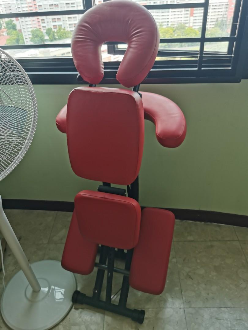 Oakworks Portal Pro 3 massage chair, Furniture & Home Living, Furniture