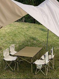 Outdoor folding table & chair set