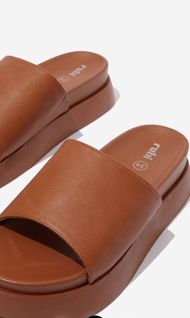 Rubi Slides, Women's Fashion, Footwear, Flipflops and Slides on Carousell