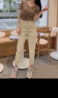 中腰鈕扣男女款直筒褲-奶油色S