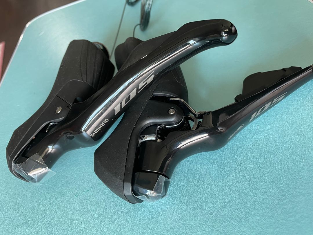 Shimano 105 R7000 Brake shifter levers for mechanical brakes, Sports