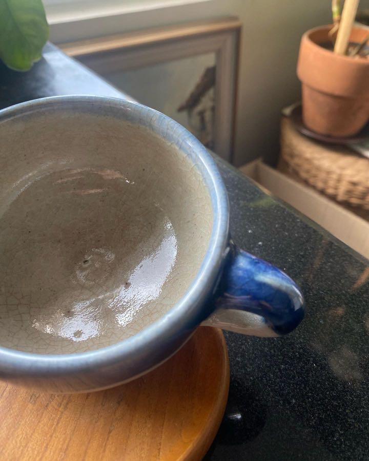Stoneware cup (Category: Coffee & Tea Tableware) located in Quezon City. Submitted by jujoo (Listing ID 1146780236, Image 3). Description: .