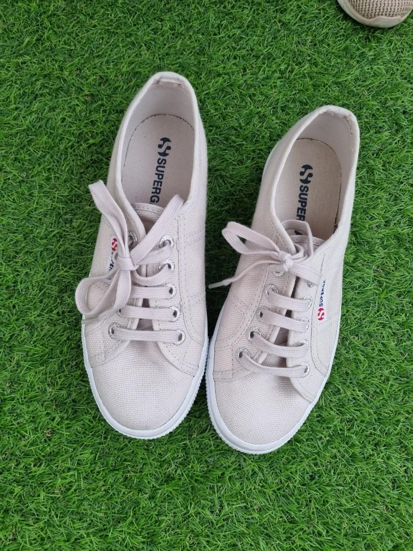 superga size 5
