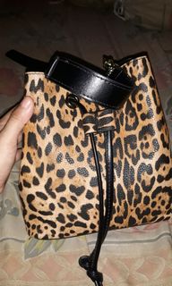 (Kategori: ) berada di . Dikirim oleh tryuli (ID iklan 1146733915, Gambar 1). Deskripsi: .
