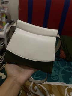 (Kategori: ) berada di . Dikirim oleh hellowar (ID iklan 1146824653, Gambar 1). Deskripsi: .