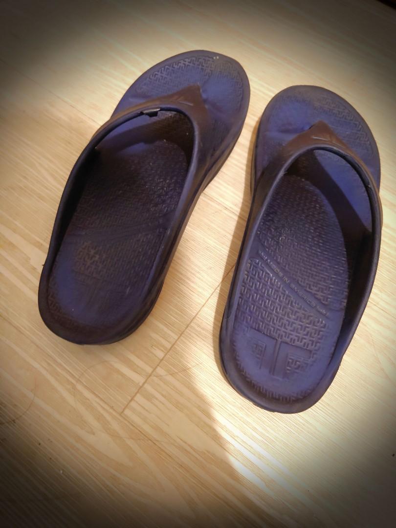 telic flip flops