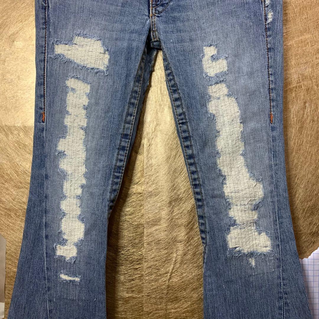TRUE RELIGION FLARE RIPPED JEANS 