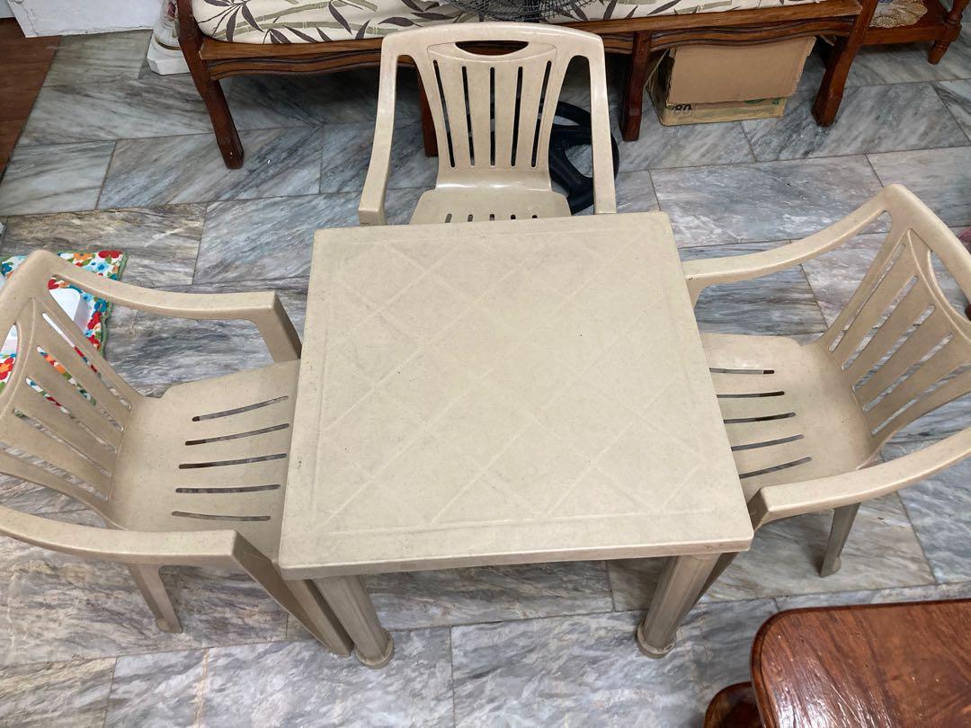 Uratex kiddie table chair deals