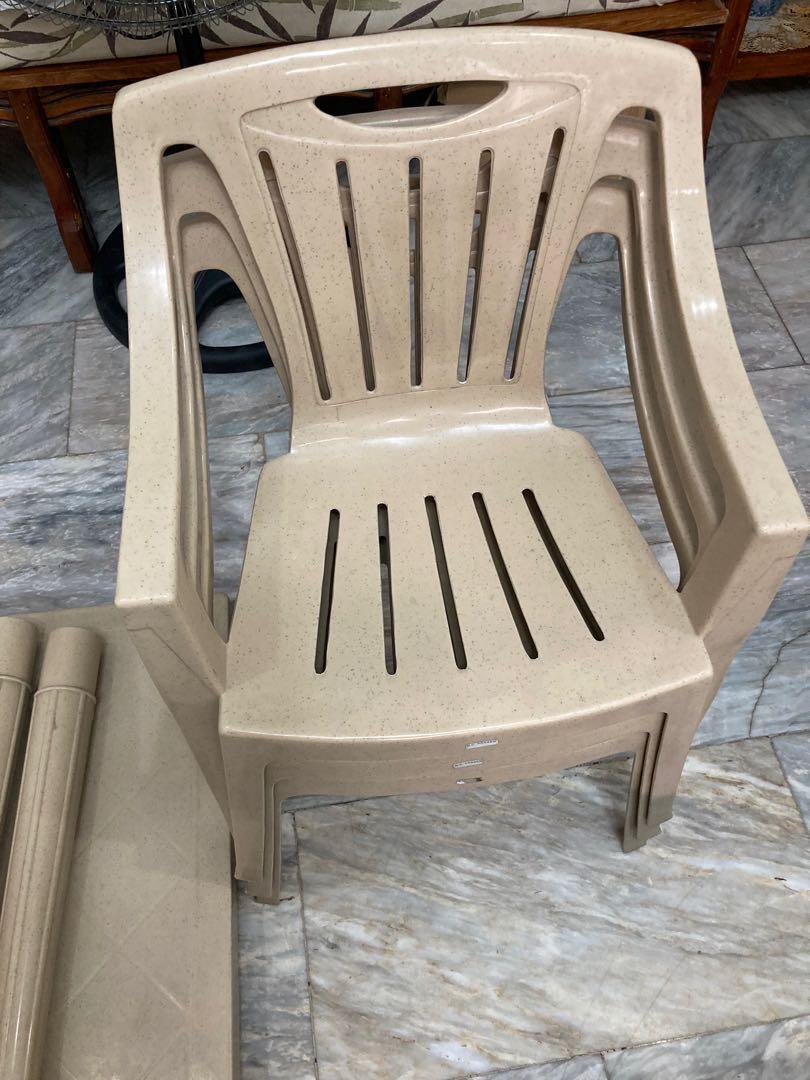 Uratex Children???s Table and Chairs Set, Babies & Kids, Baby Nursery