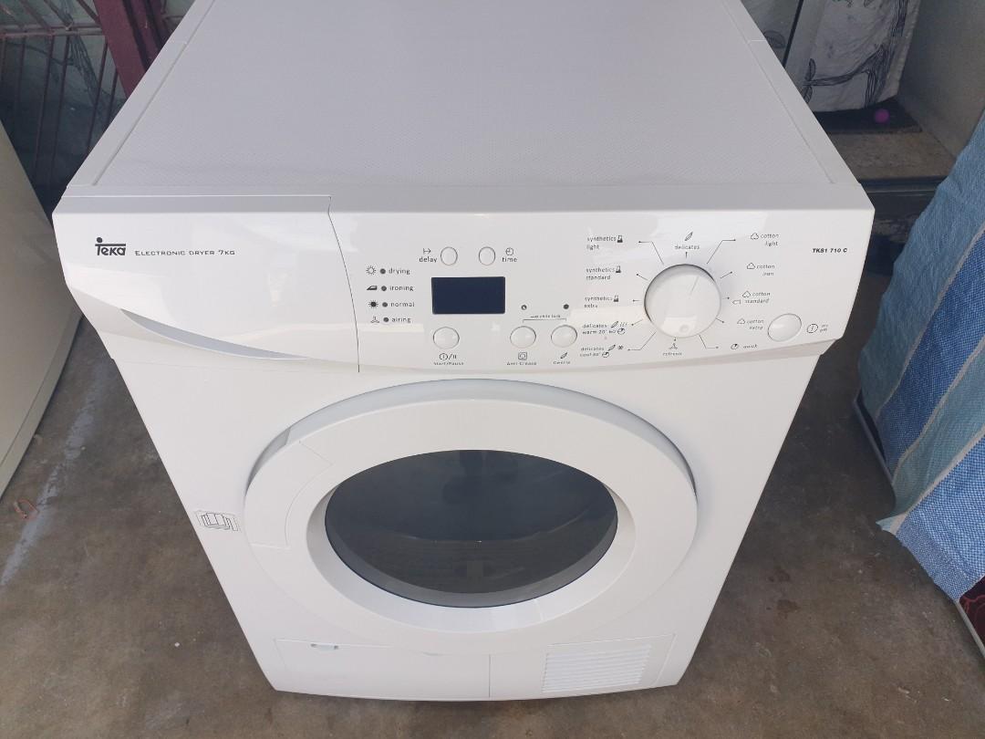 Used Teka digital condenser clothes dryer 7.0kg, pengering baju drying