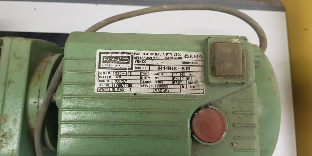 Venco pug mill, Hobbies & Toys, Stationery & Craft, Craft Supplies