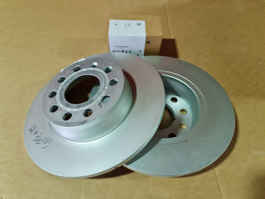 VW Golf GTI MK6 Rear Rotor and Brake Pad Set, Car Accessories