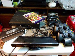 xbox 360 kinect + 4 controllers