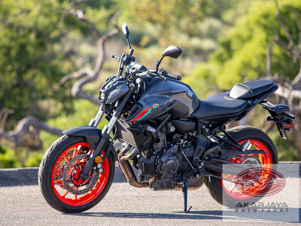 Yamaha mt07 mt07 2022, Motorbikes on Carousell