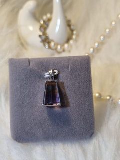 (Category: ) located in . Submitted by born2sparkle (Listing ID 1152009615, Image 1). Description: .