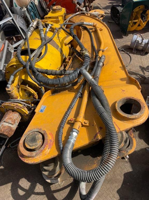 auger attachment for backhoe 3/4 japan, Commercial & Industrial