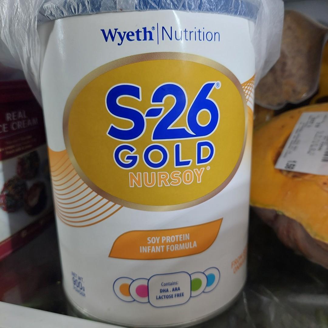 Baby soy formula S26, Babies & Kids, Nursing & Feeding, Breastfeeding