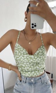（分類：）位於 。 由 whothiscauseidk 提交（商品編號 1152095530，圖片 1）。簡介： 。