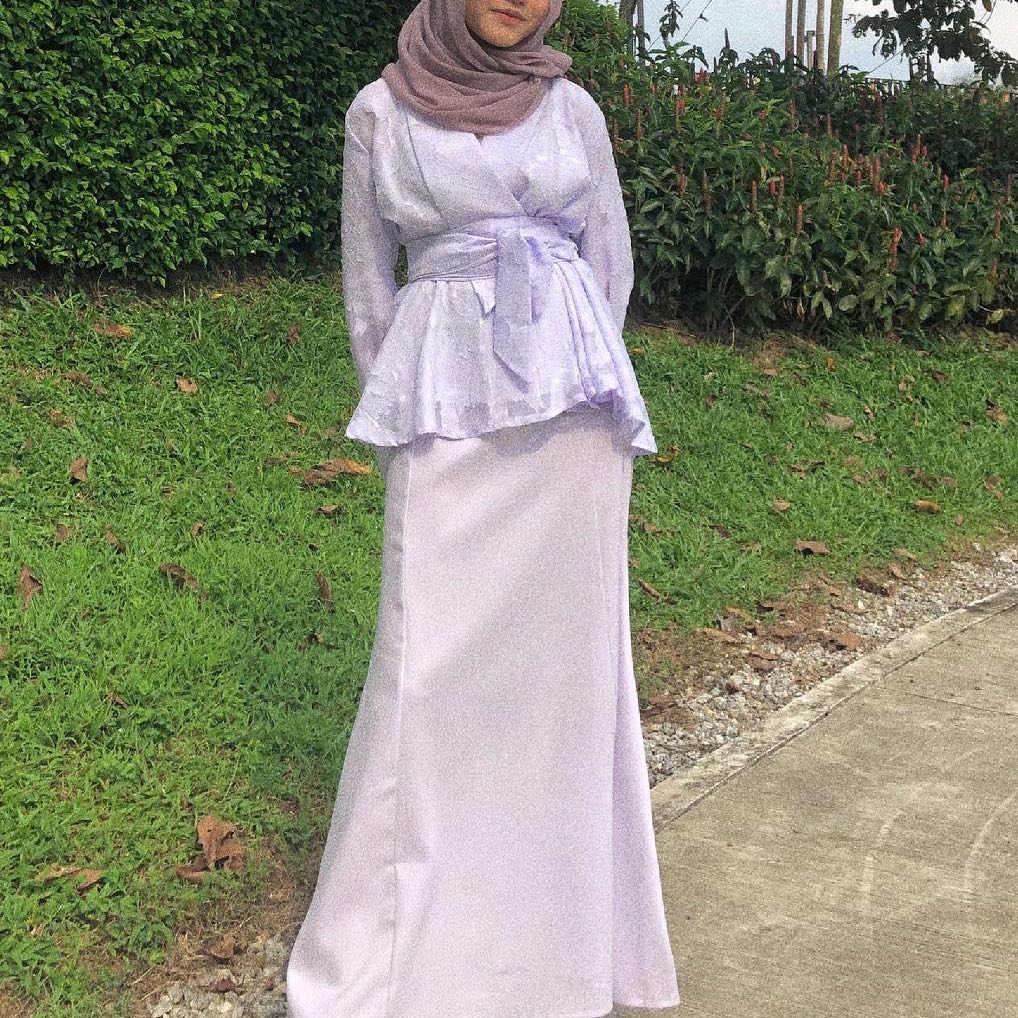 baju raya warna lilac purple, Women's Fashion, Muslimah Fashion, Baju