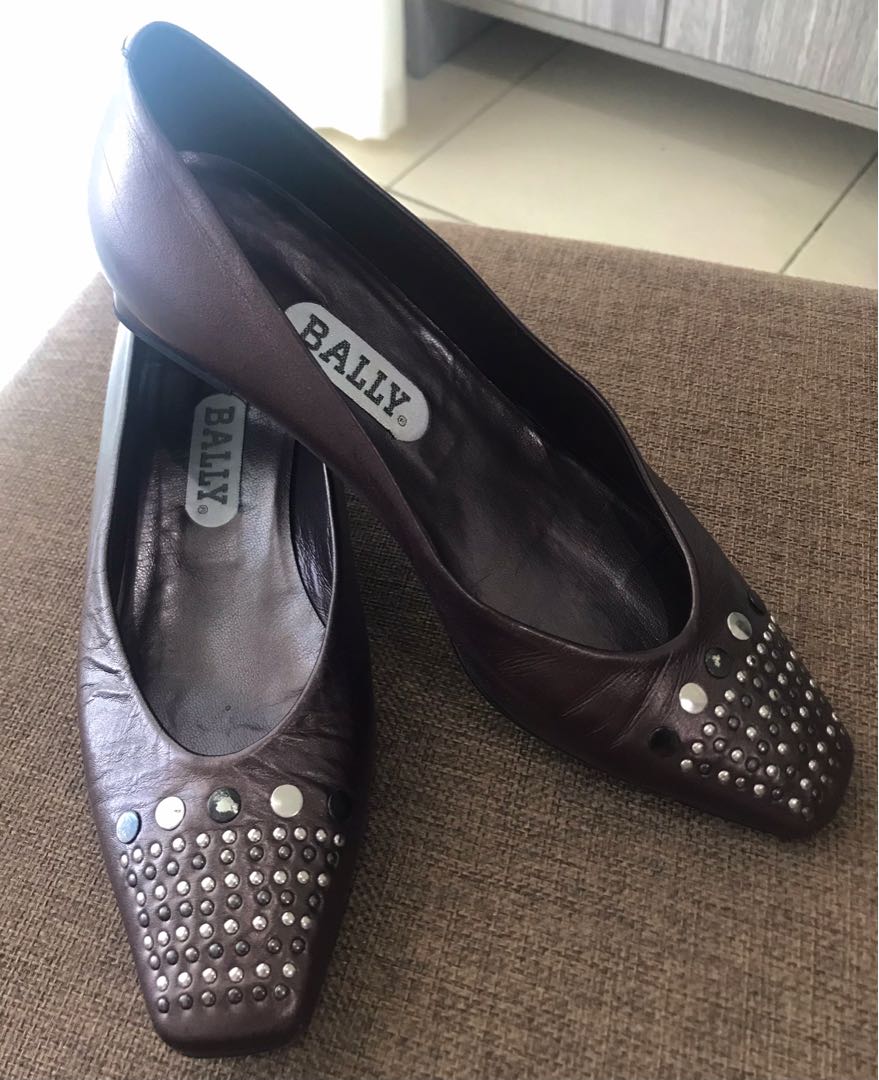 Bally Vintage Style Chocolate Brown Kitten Heels, Women's Fashion