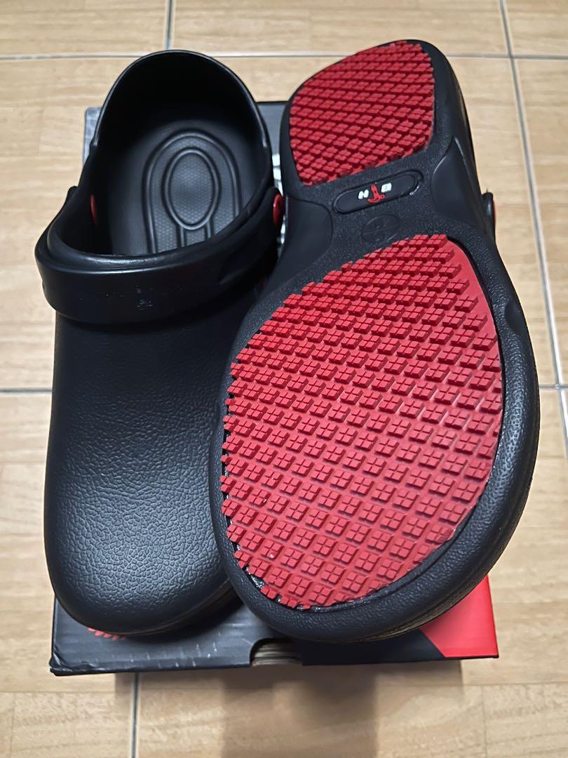 Black sale hammer clog