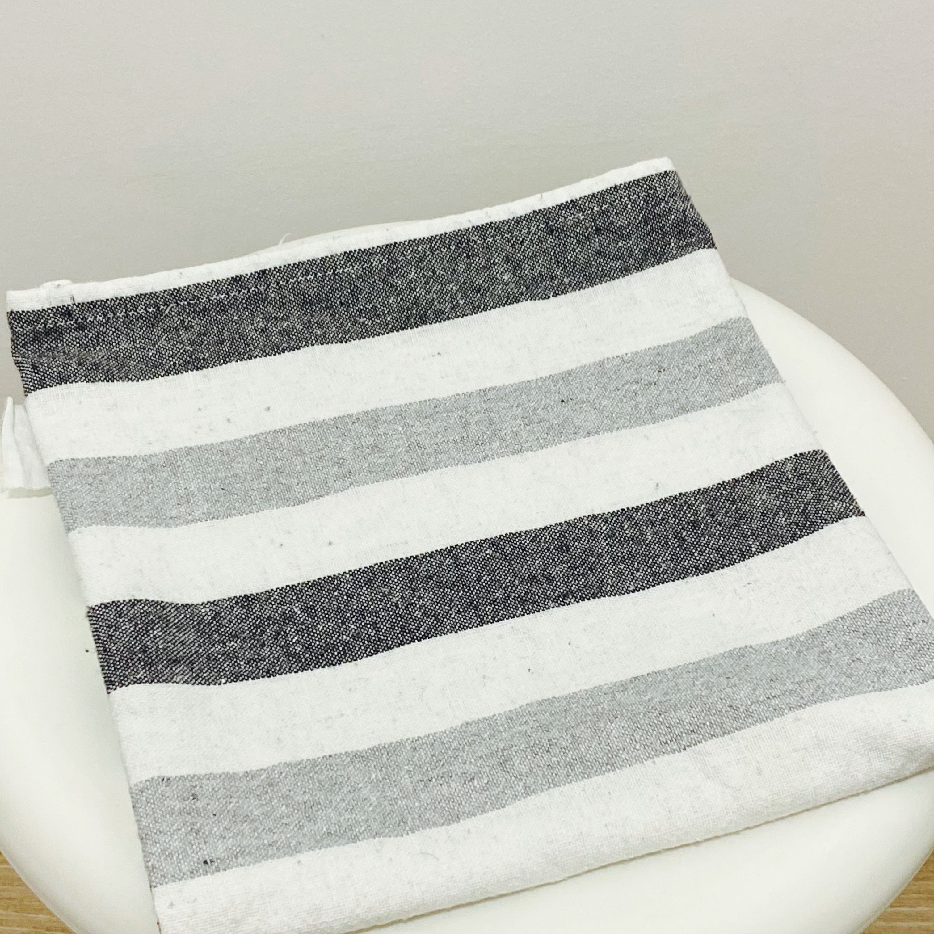 DAISO table cloth, Furniture & Home Living, Bedding & Towels on Carousell