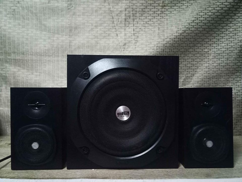 DB Audio bulldog sub 2.1 BT Audio Soundbars Speakers