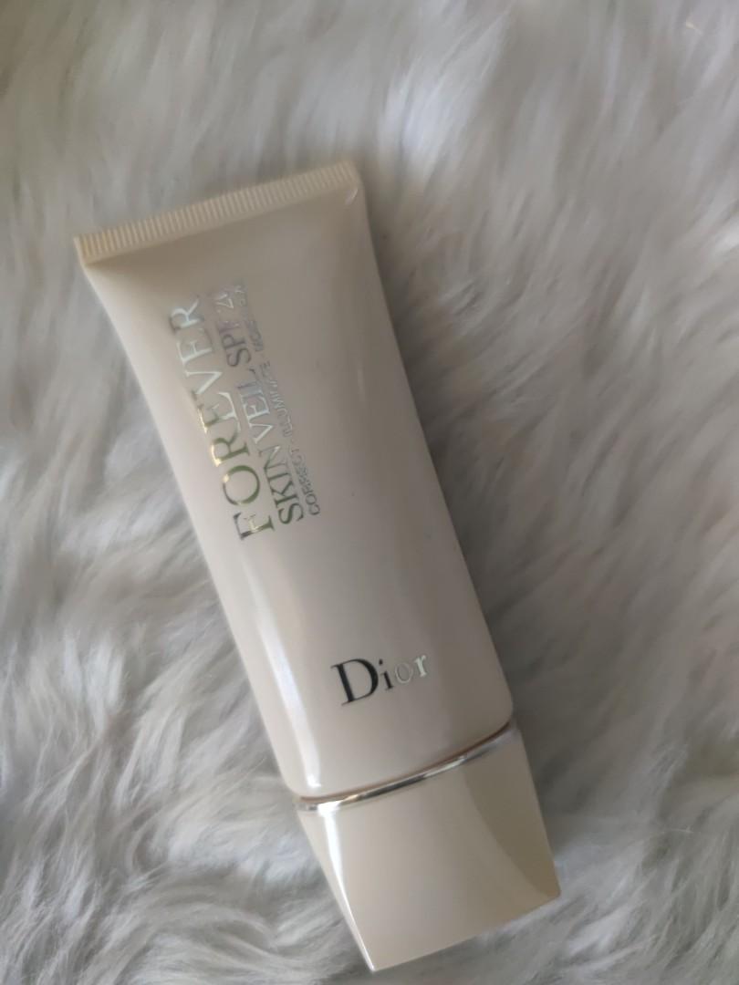 Dior Forever Skin Veil SPF 20 (Category: Makeup) located in Quezon City. Submitted by Misschief101 (Listing ID 1152041459, Image 1). Description: Used 1x.