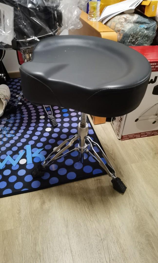 Drum throne, Hobbies & Toys, Music & Media, Musical Instruments on