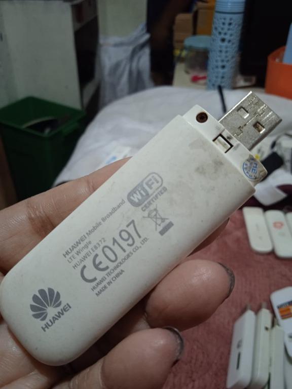 Huawei E8372 LTE USB Broadband Stick Wingle 150 Mbps, Computers & Tech, Parts & Accessories