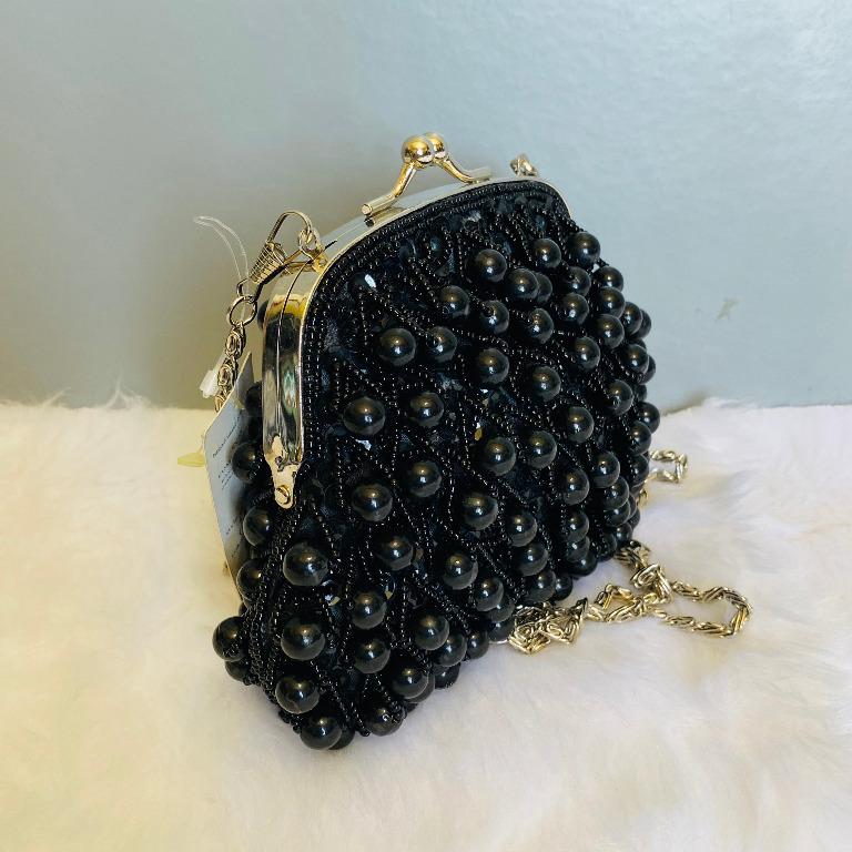 Black beaded best sale clutch evening bag