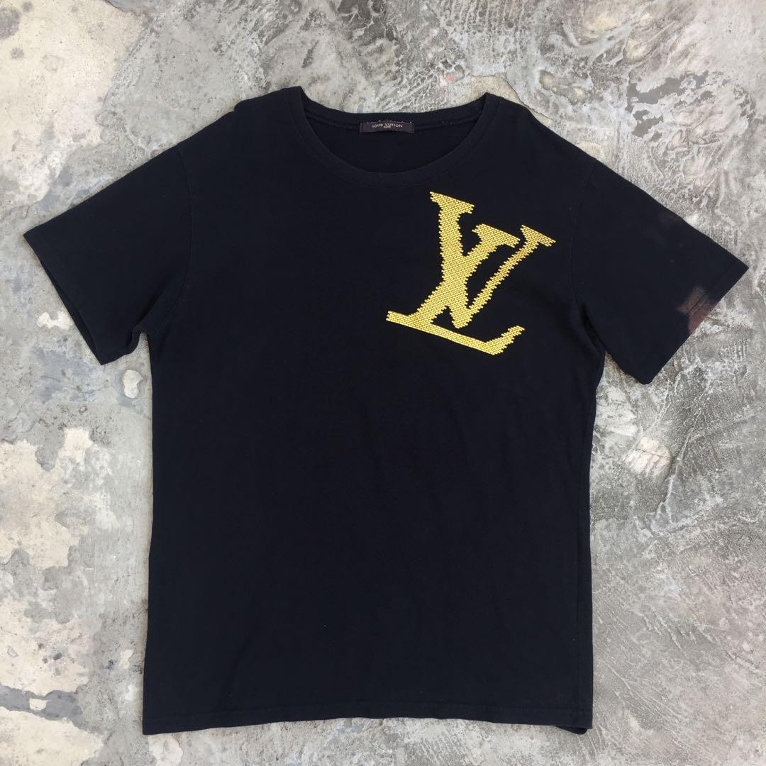 Louis Vuitton 1854 print black shirt, Men's Fashion, Tops & Sets, Tshirts &  Polo Shirts on Carousell