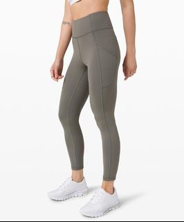 (Category: ) located in . Submitted by fundmyshoppingpls (Listing ID 1152099098, Image 1). Description: .