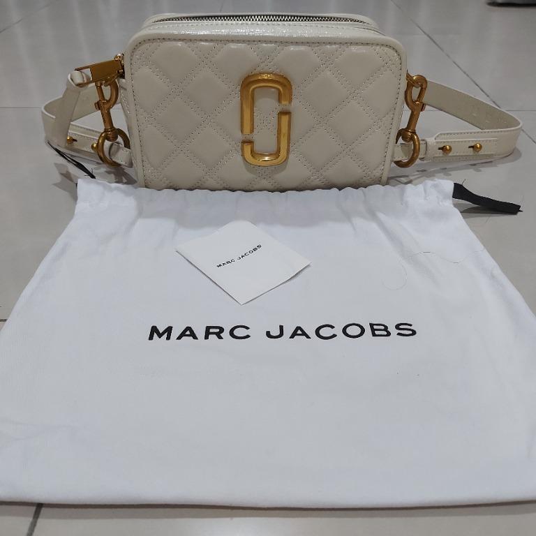 Marc jacobs sales snapshot 21