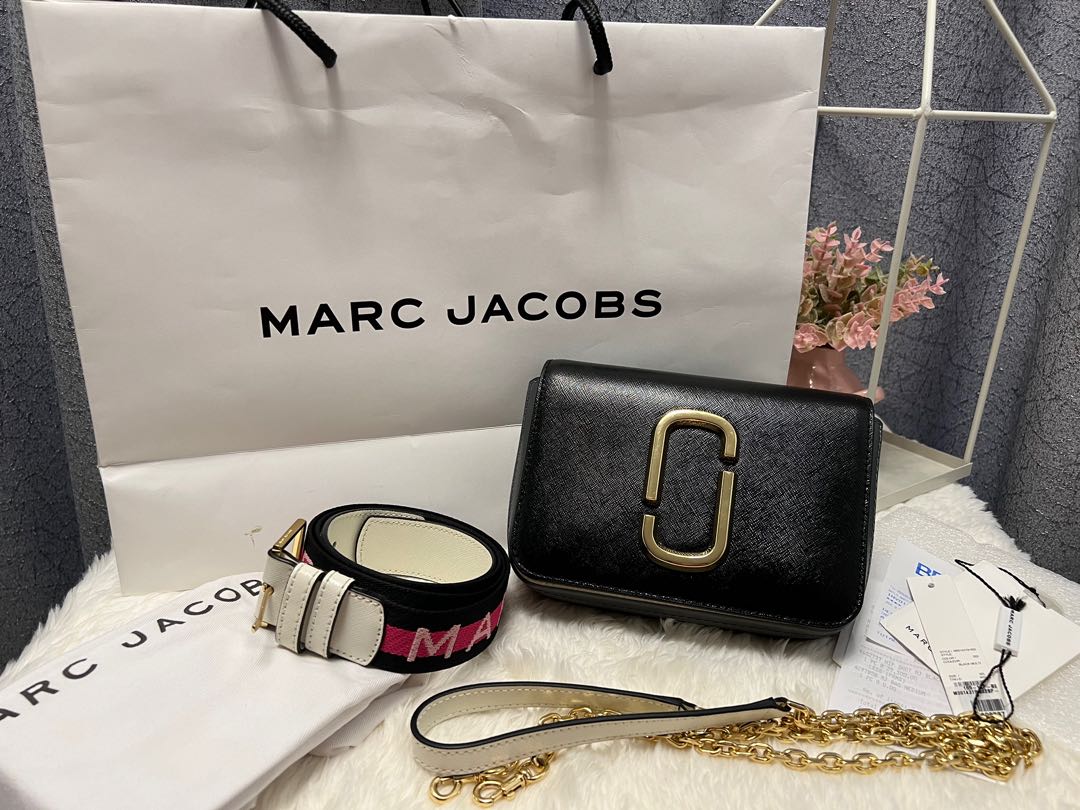 Marc Jacobs Hip Shot, Luxury, Bags & Wallets On Carousell