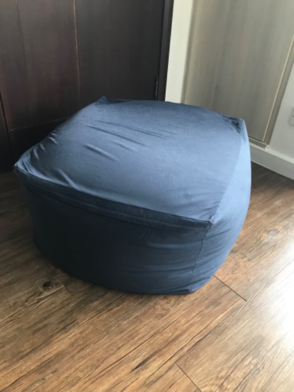 Muji bean bag navy, Furniture & Home Living, Furniture, Sofas on Carousell