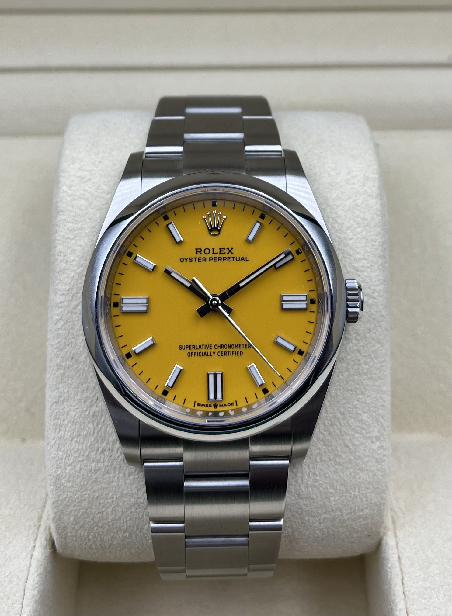 Rolex op 36 yellow clearance