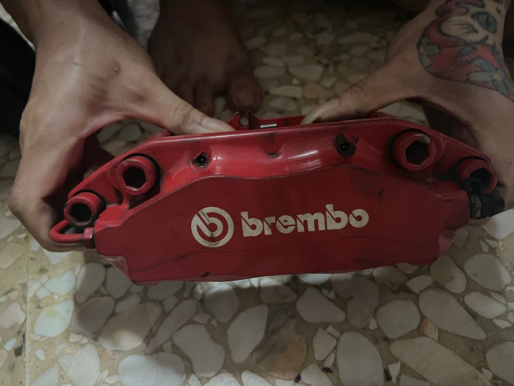 Original Brembo Calipers, Car Accessories, Car & Services on