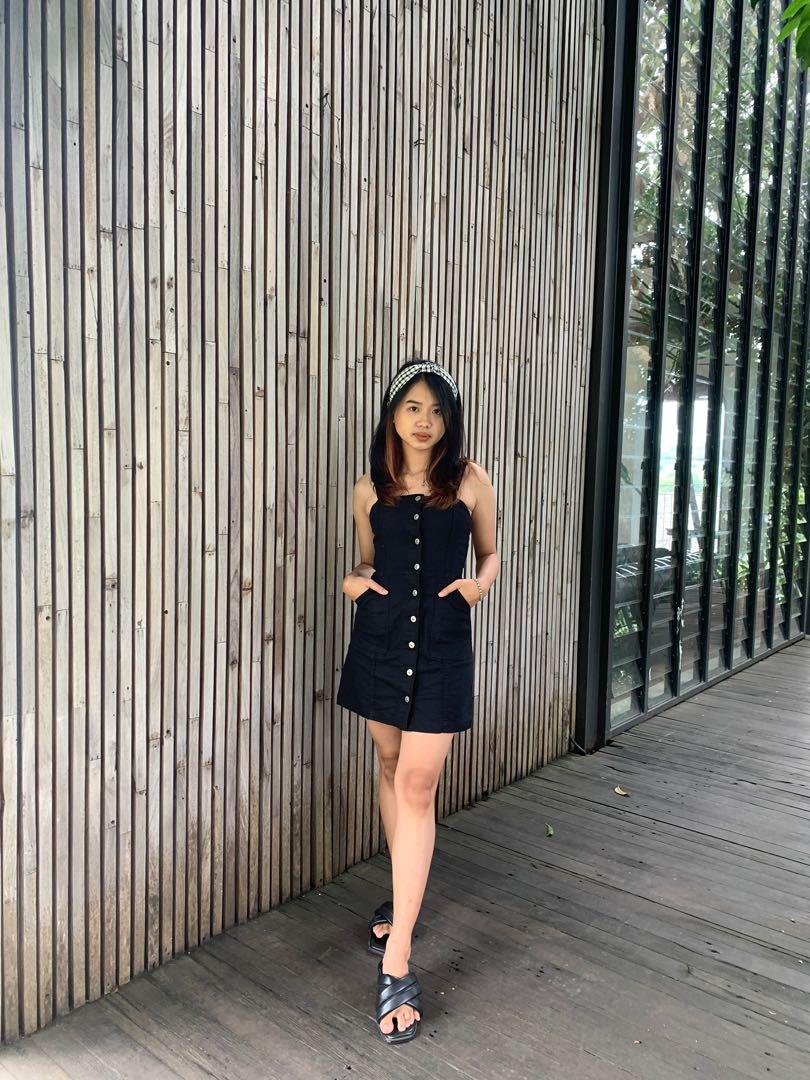 H&m overall 2025