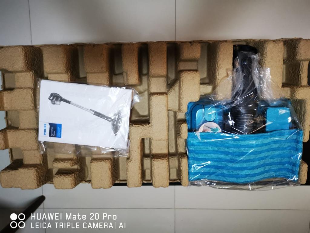 Philips SpeedPro Aqua Cordless Stick vacuum cleaner FC6728/01