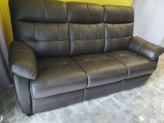 (Category: ) located in . Submitted by tangier (Listing ID 1152086780, Image 1). Description: .