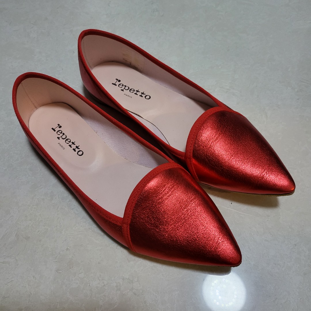 Red leather ballet best sale flats