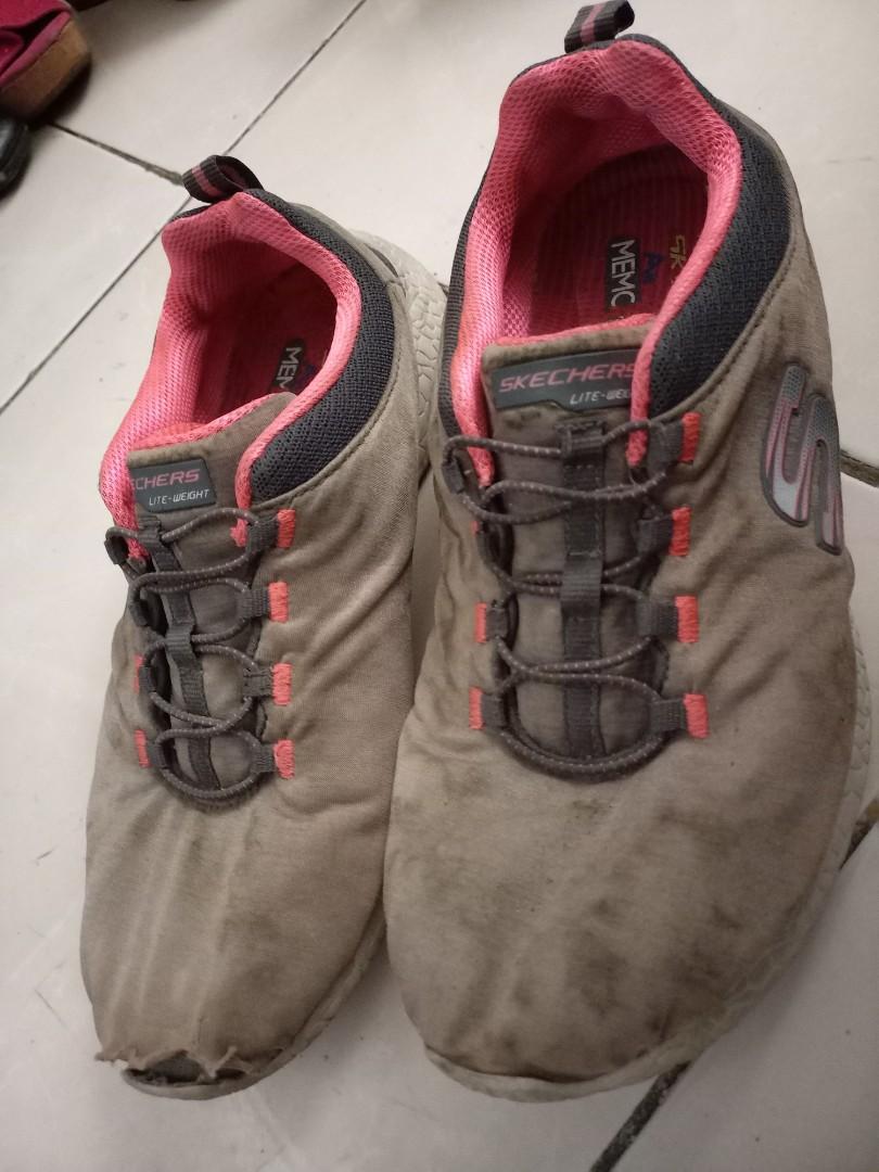 Skechers sale, Fesyen Wanita, Sepatu di 